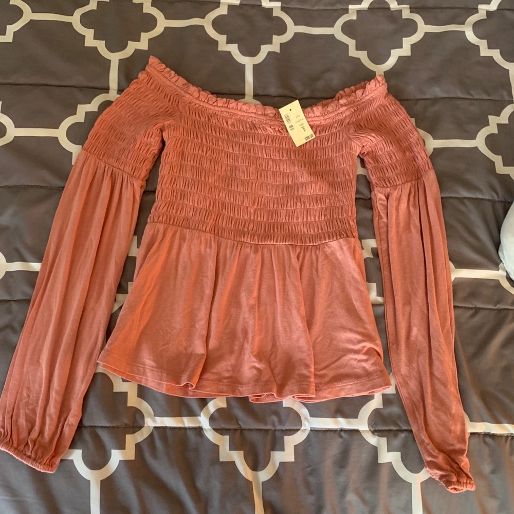 NWT Aeropostale off the shoulder top